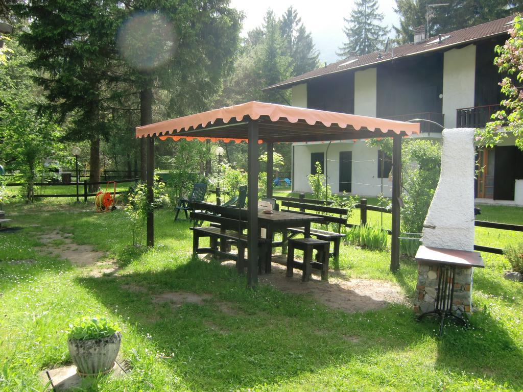 Ferienwohnung Casa Pippi Val Maria-Pur Exterior foto